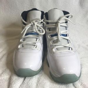 Jordan Retro 11 Columbia